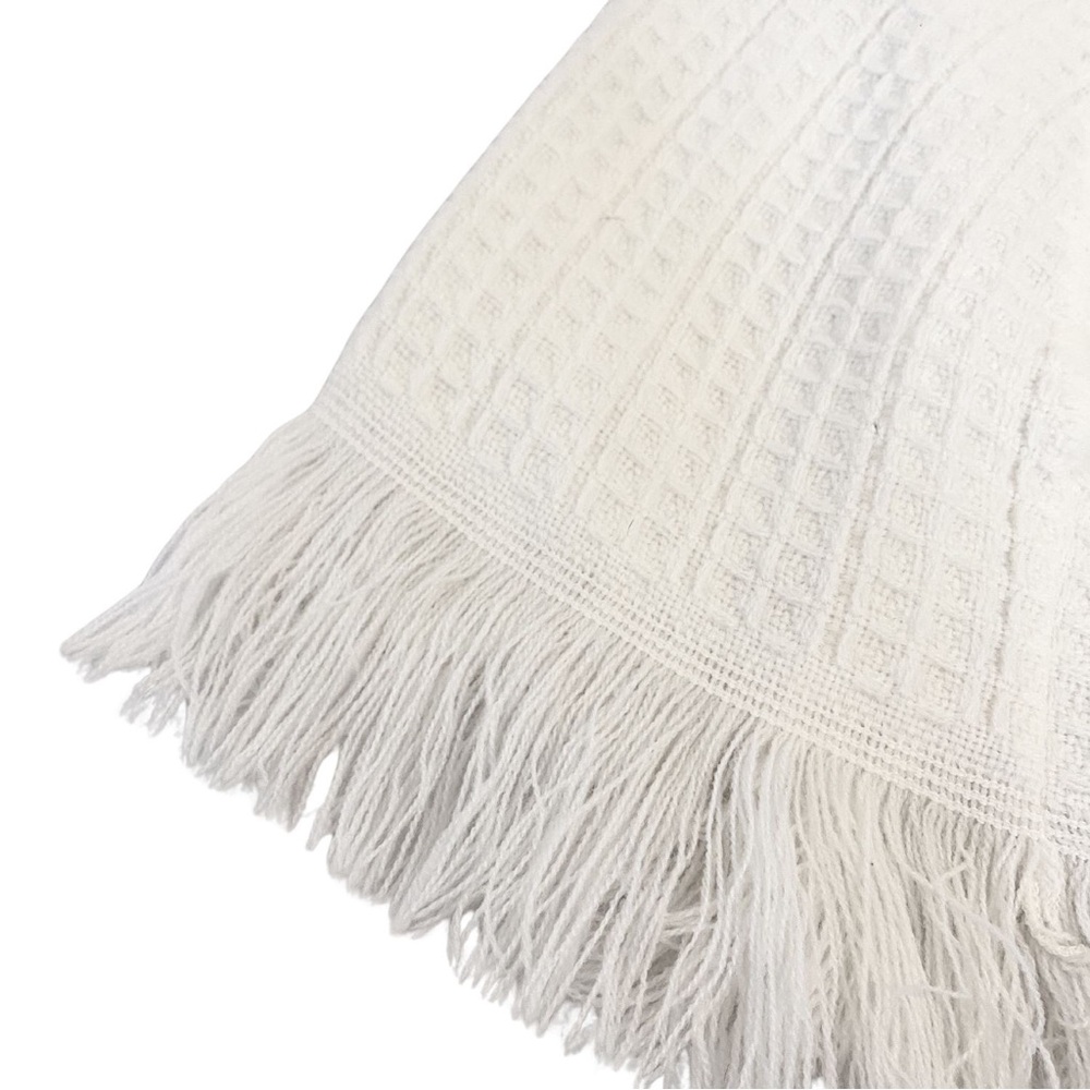 Vintage White Knit Poncho Cape Wedding Fringe Boho Bohemian Hippie Button Up - Picture 3 of 12